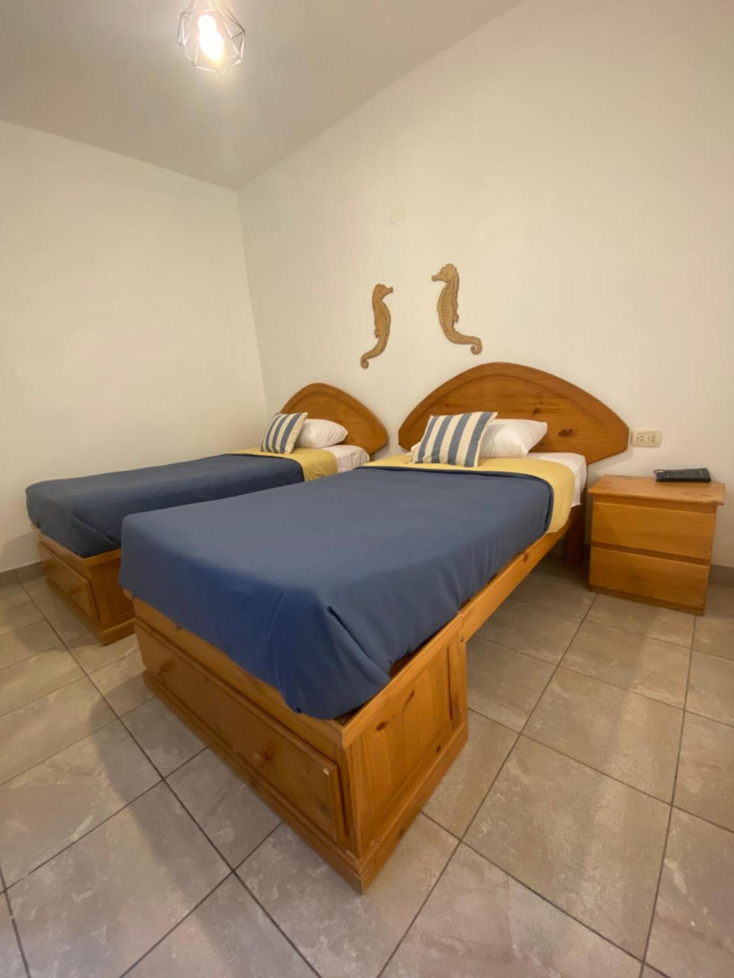 Ravenala Paracas Hostel Экстерьер фото