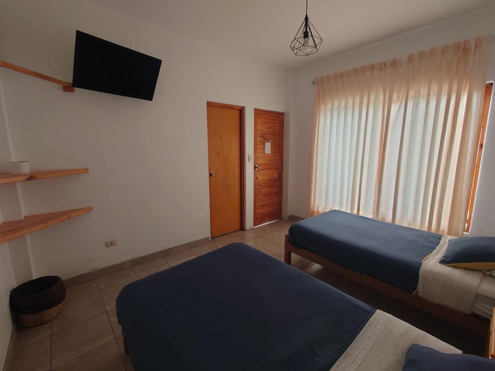Ravenala Paracas Hostel Экстерьер фото